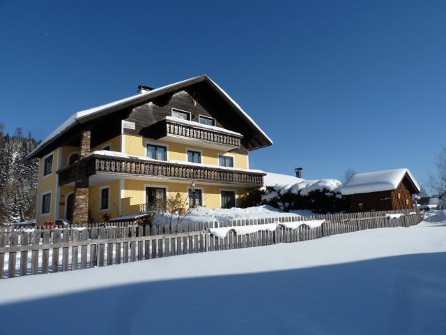 Haus Edeltraut Apartment Бад Митерндорф Екстериор снимка